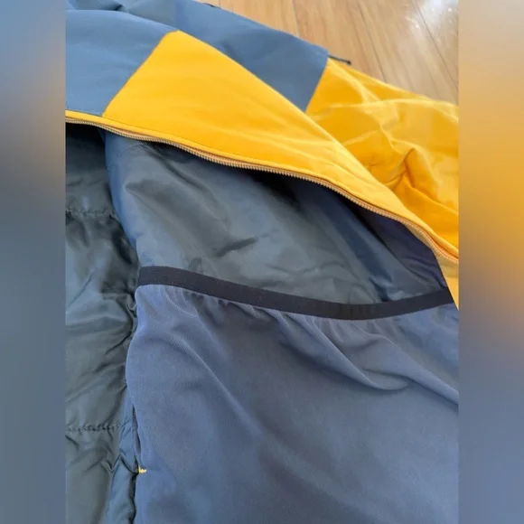 Dakine Ski Snowboard Jacket Mens - Picture 4 of 5